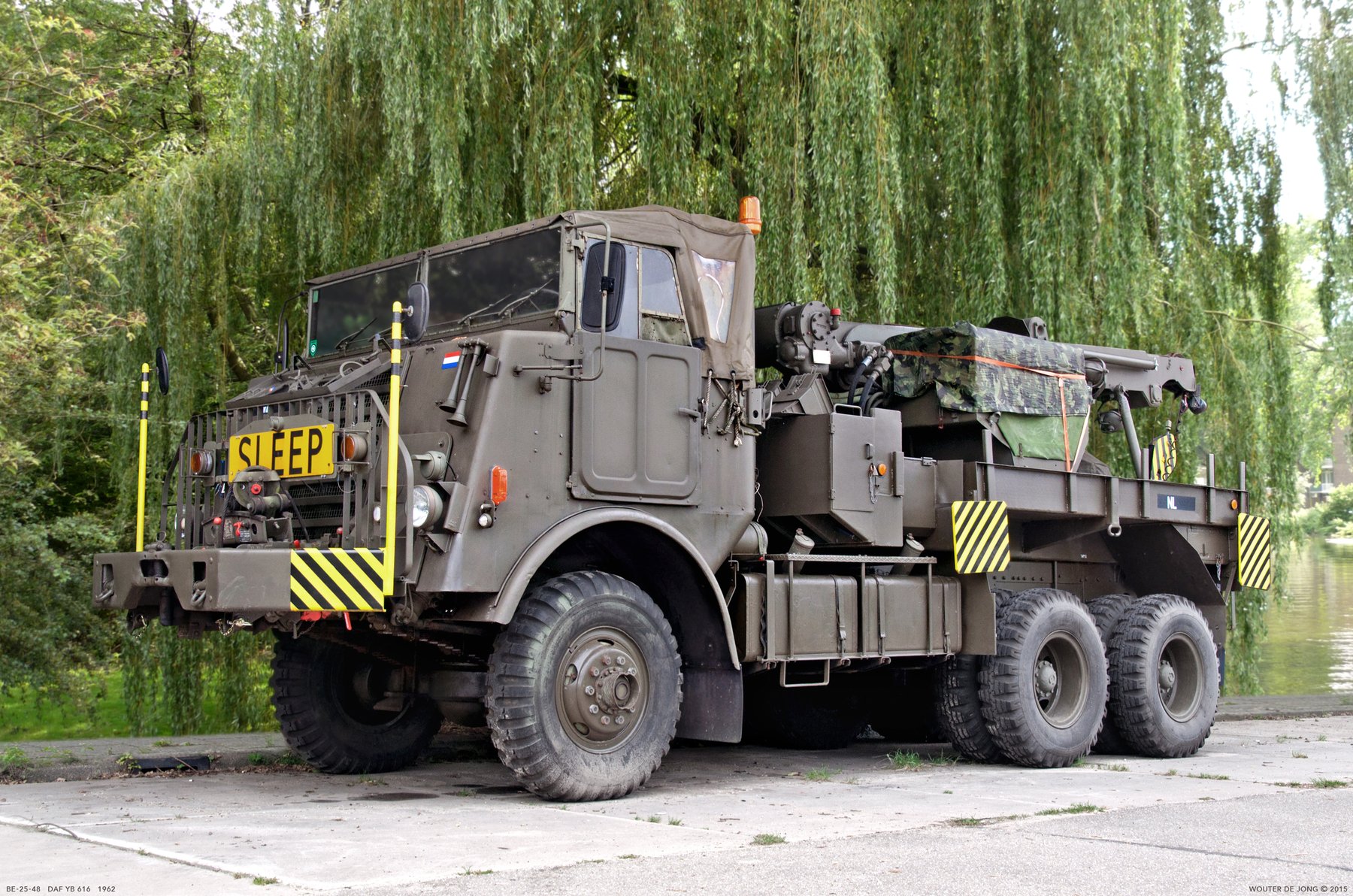 Truck DAF YB-616
