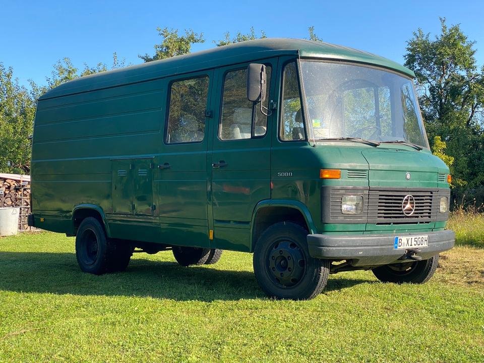 Truck Mercedes Benz L 508 D /29