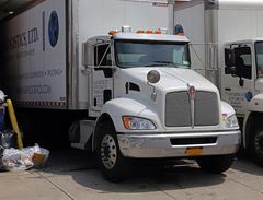 Kenworth T370