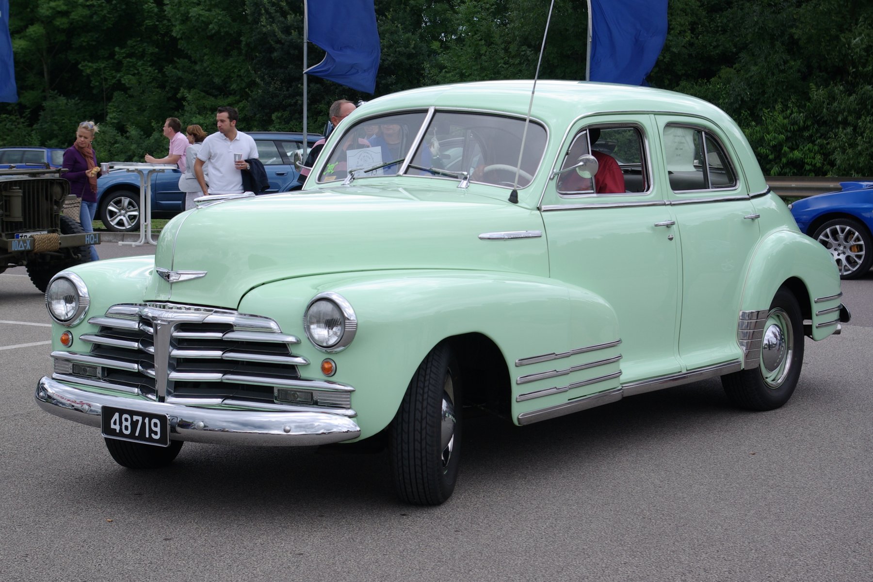 Van Chevrolet PS31442-B