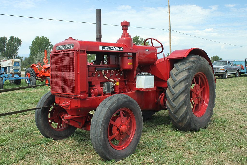 Tractor McCormick WD-40