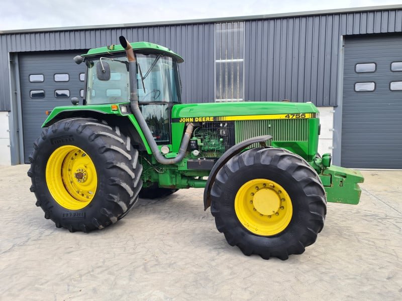 Tractor John Deere 4755-4X4
