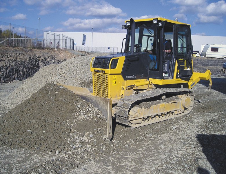 Komatsu D37P-5A