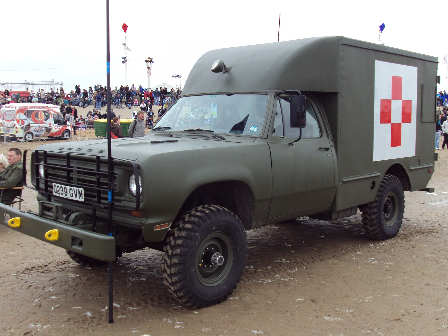 Truck Dodge Avolavakuorma-auto (BA) 5654cm3 A