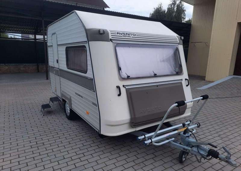 Anhänger AVENTO ROYAL395TLEXCL.