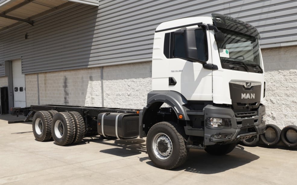 Truck MAN 33.360 6X6 BH WVT WS