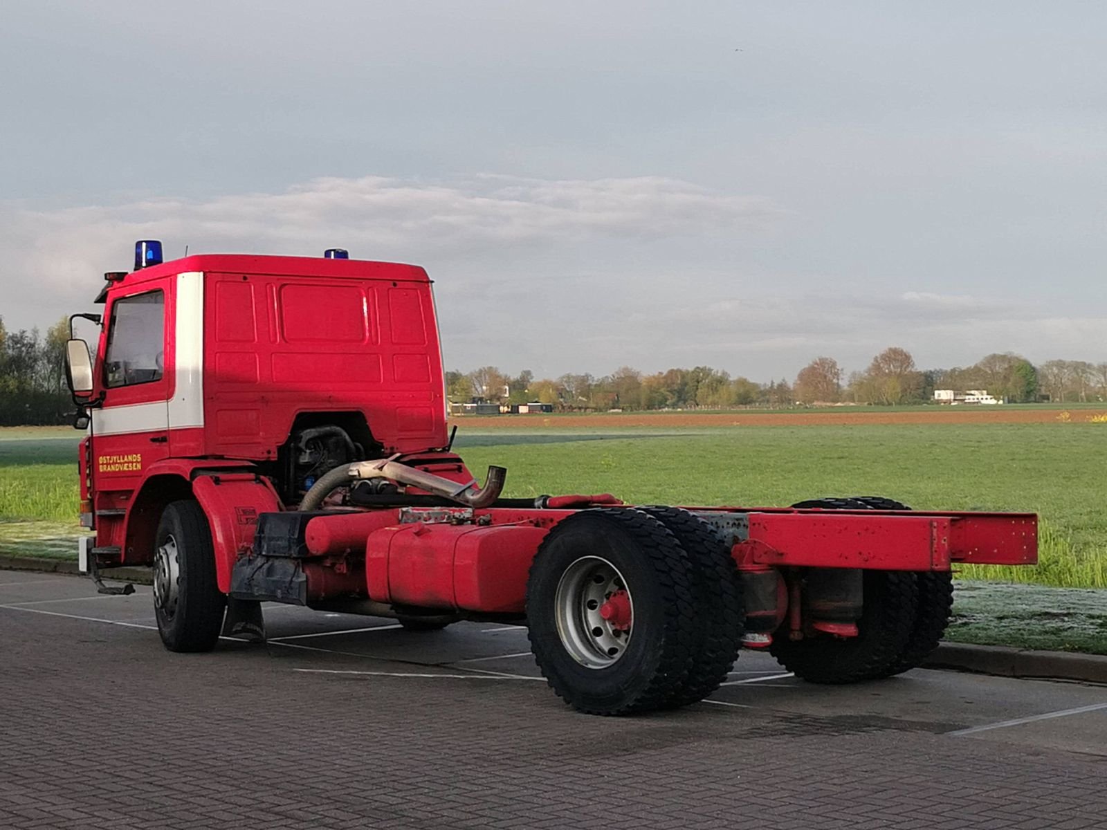 Lastwagen Scania P93 HK-4X4/3800