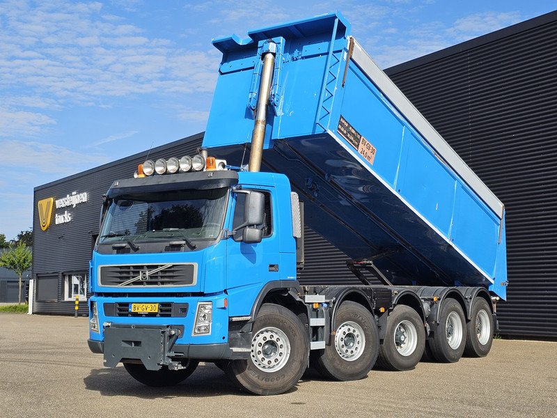 Truck Volvo FM 10X4 RADD