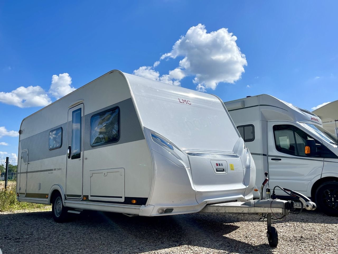 Trailer AVENTO GRAN TURISMO AGT500TER