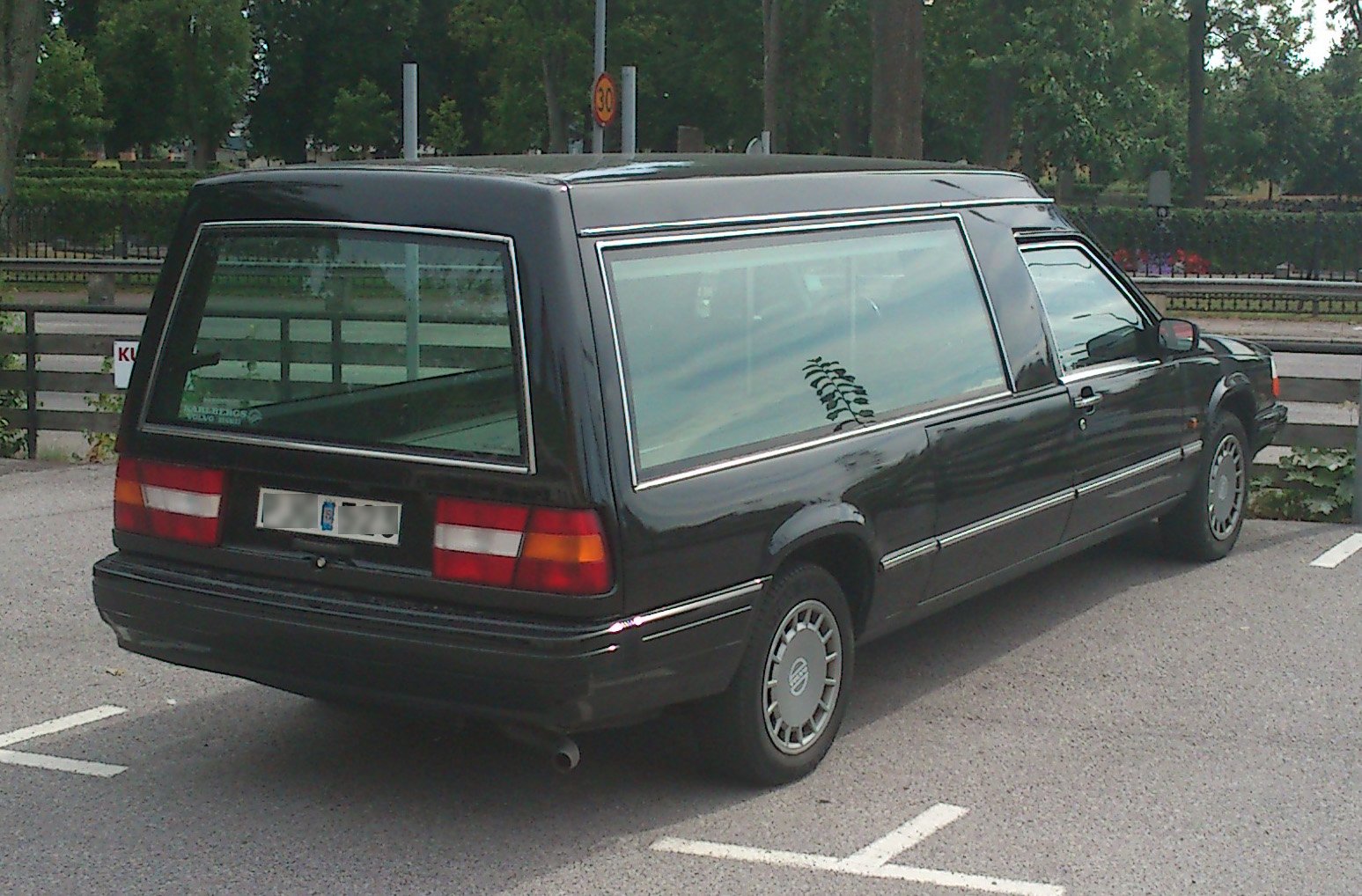 Van Volvo 940 HEARSE