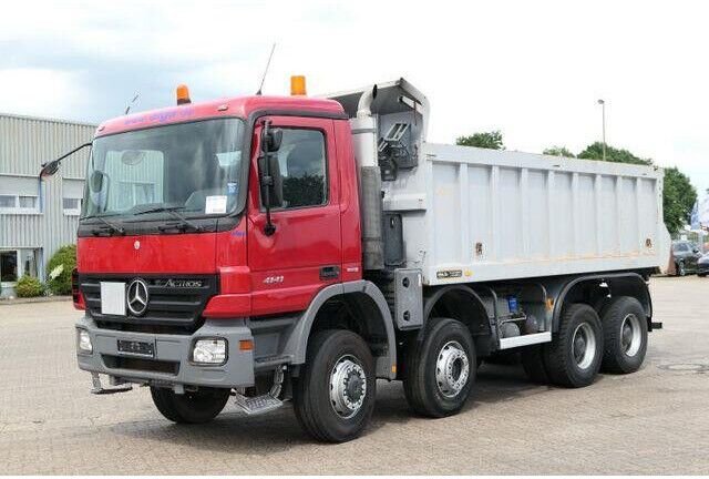 Truck Mercedes Benz 4141 K