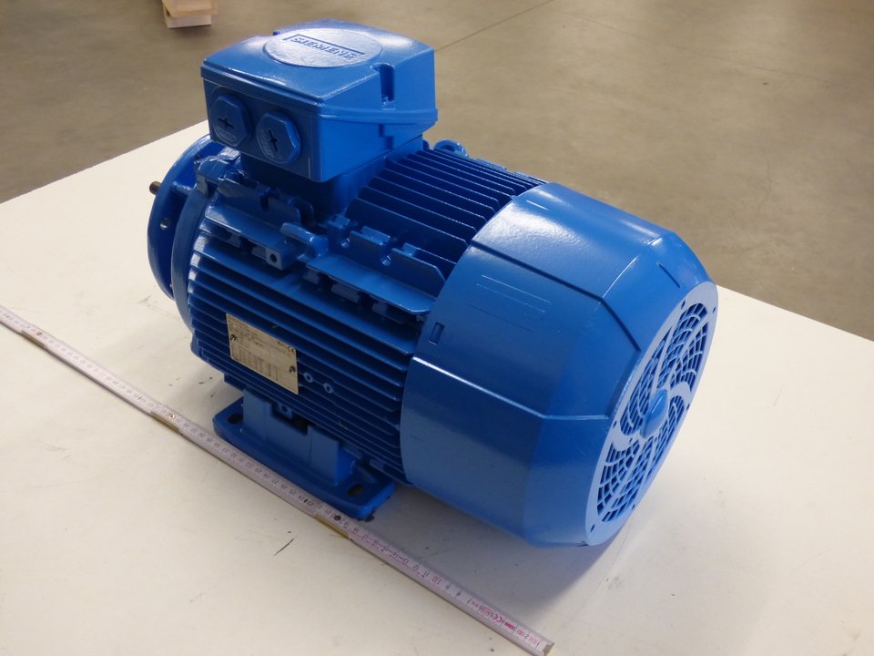 Electric motor Siemens 1LA9166-2KA96-ZN00