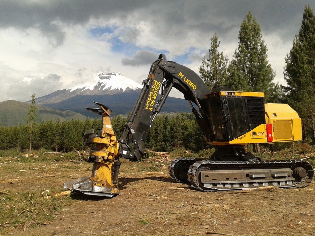 Forestry machine Tigercat 870C