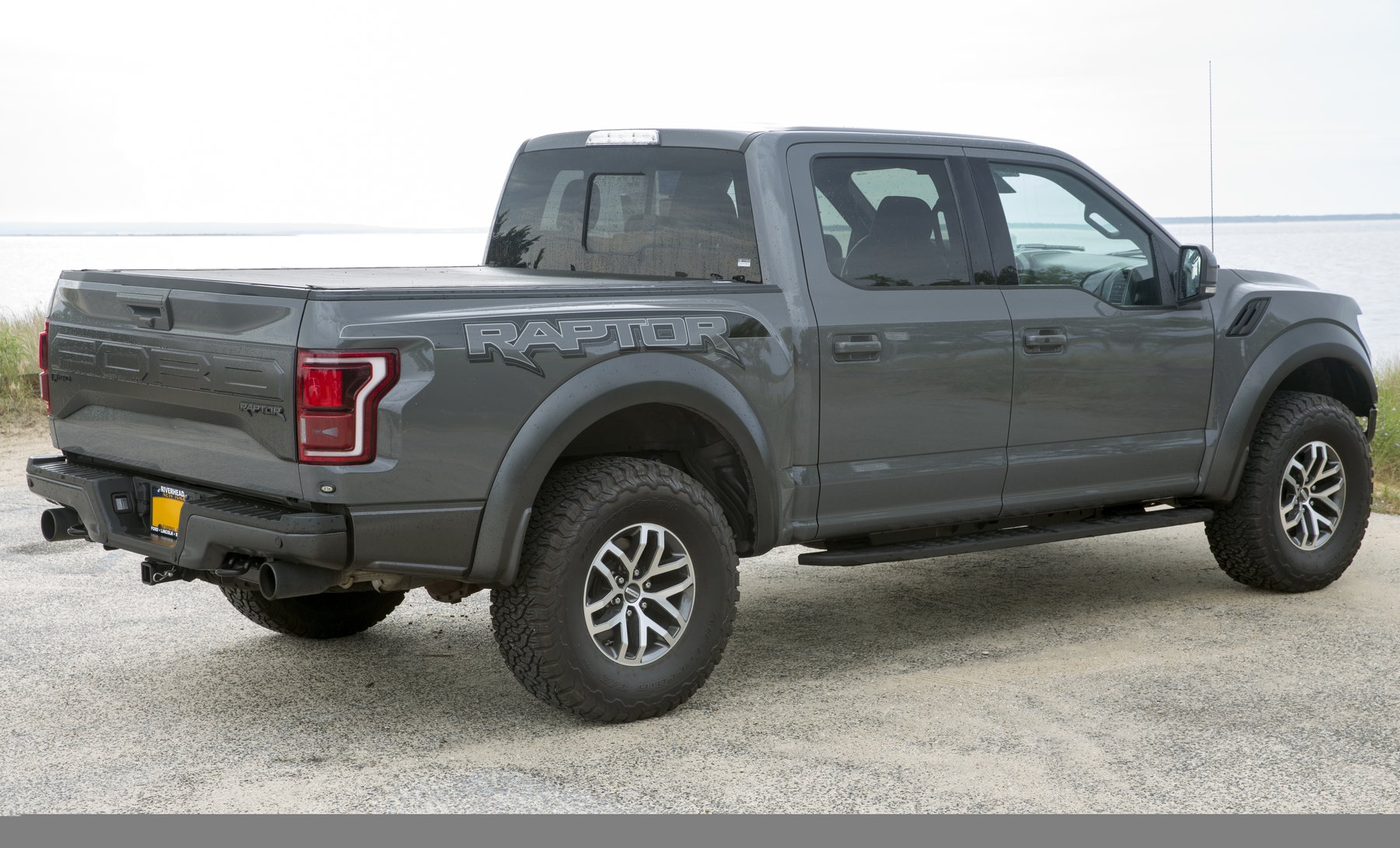 Samochód ciężarowy Ford F-150 Super Cab Raptor