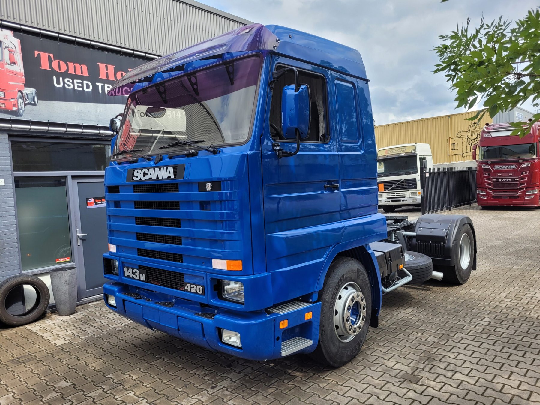 Truck Scania R143 H 8X2 AL 160190 E