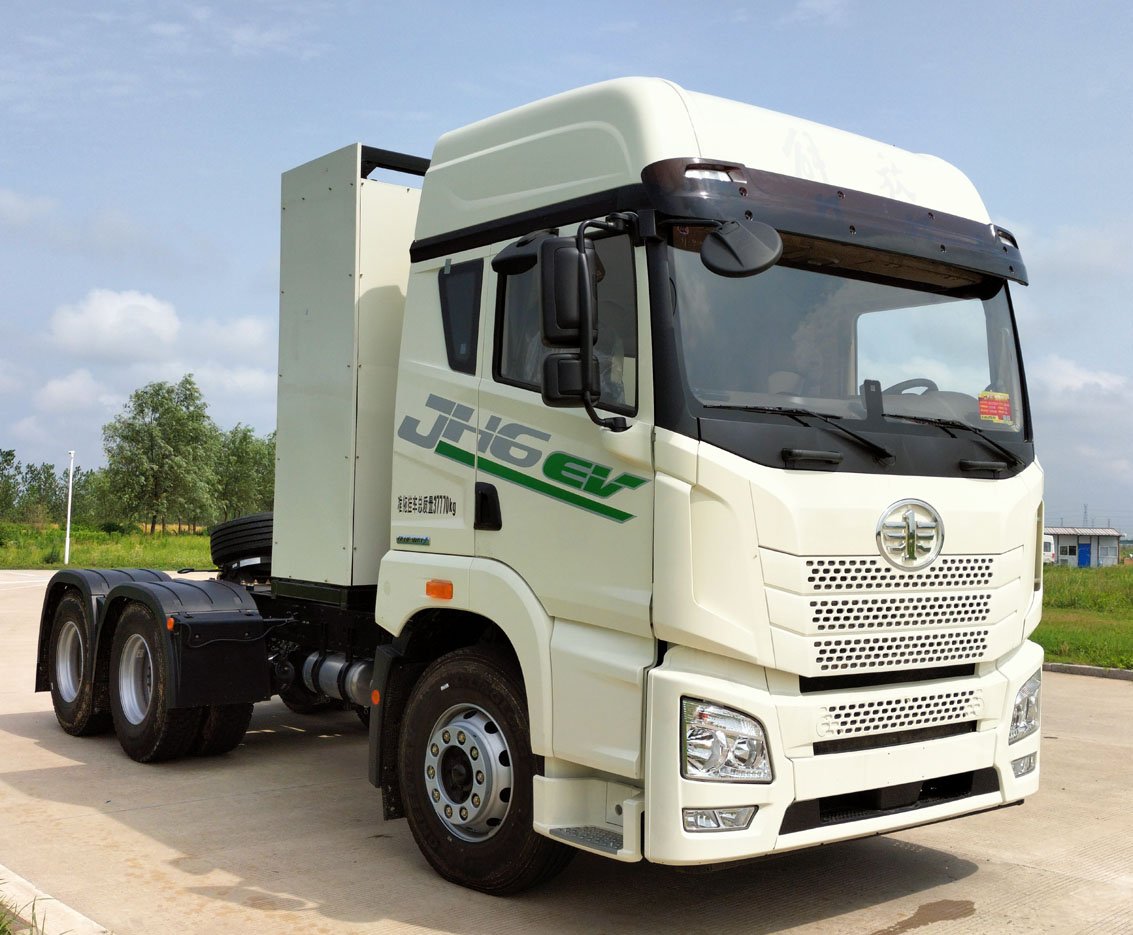 Lastwagen DAF AE06CN