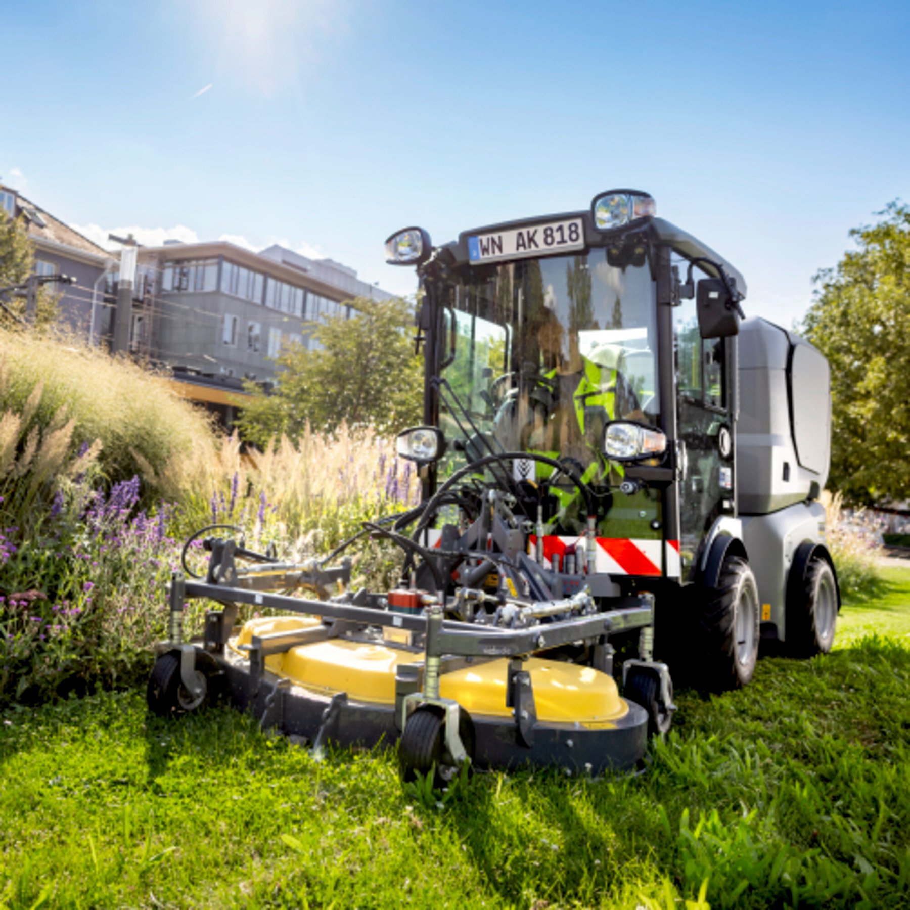 Traktor Kärcher MC 150