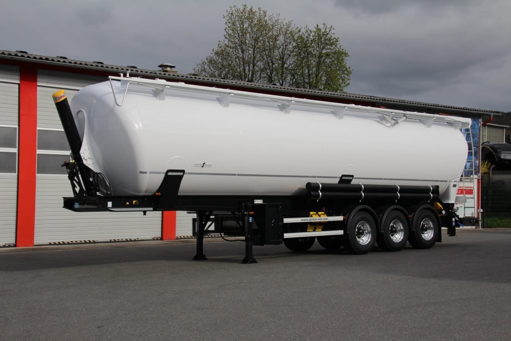 Trailer Spitzer SK2760CAL