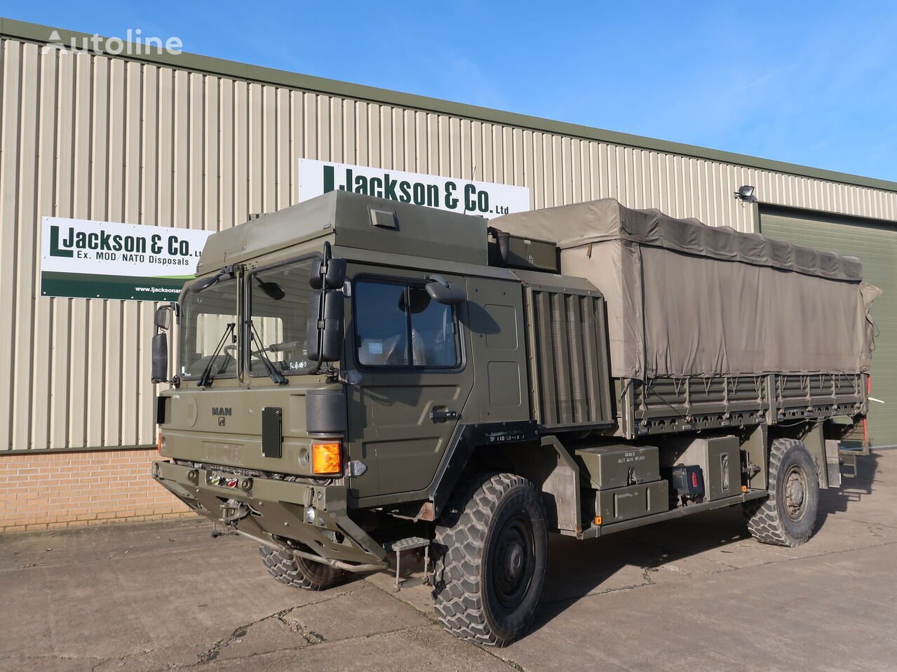 Truck MAN HX 19.330 4X4 BB