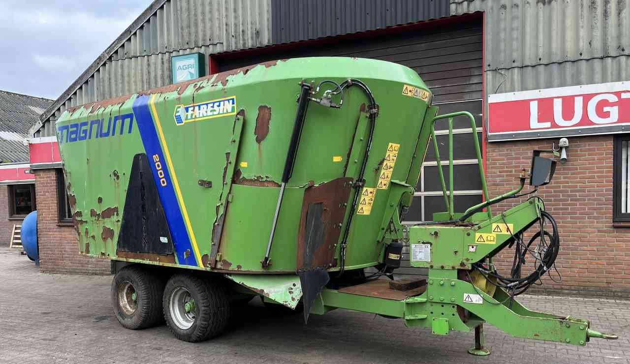 Car trailers up to 3.5 t Omavalmiste 2000KG