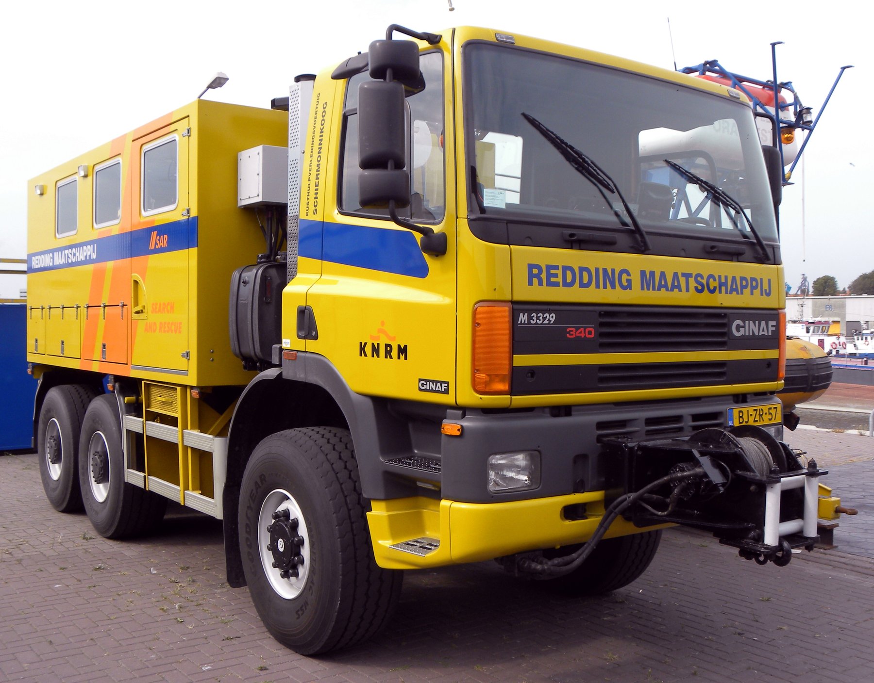 Truck Ginaf M 3329