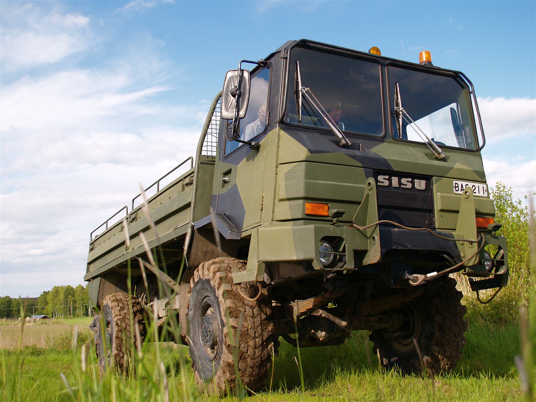 Truck Sisu LP-138SV/4800