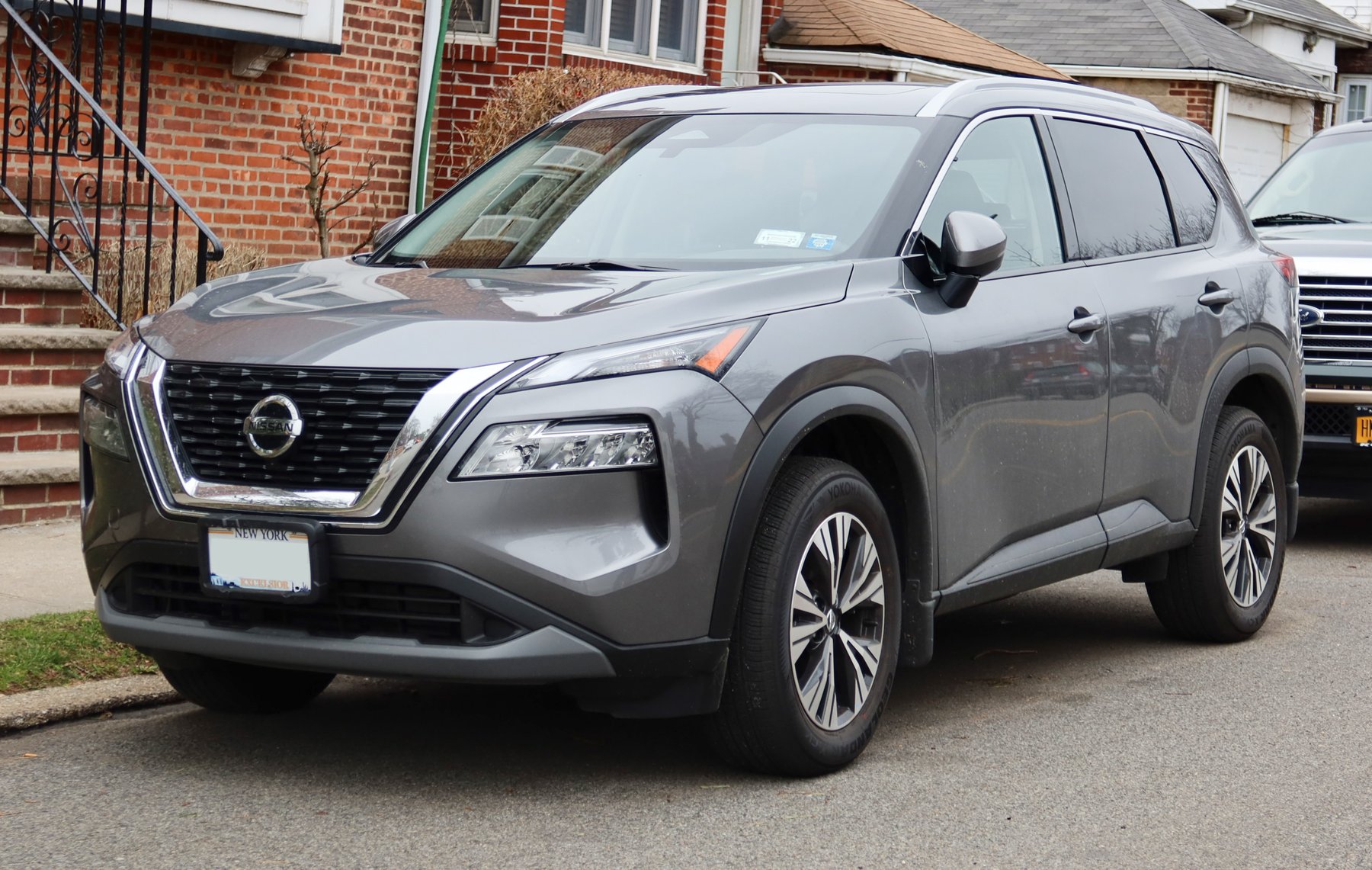 Samochód dostawczy Nissan Rogue