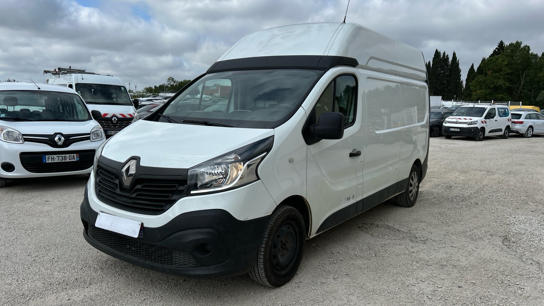 Transporter Renault 1200 L2H2 1.9 DCI 82