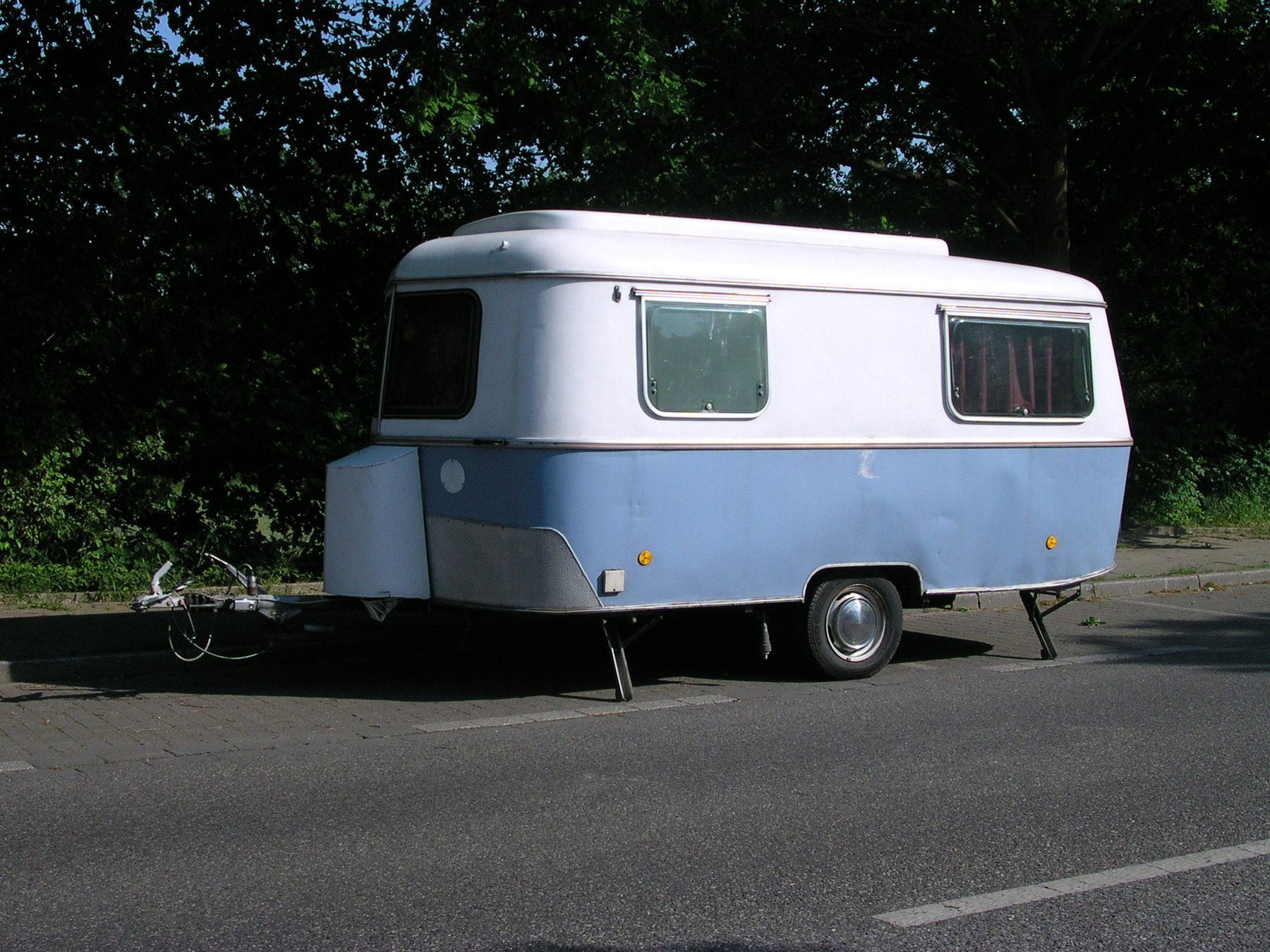 Trailer ERIBA TROU