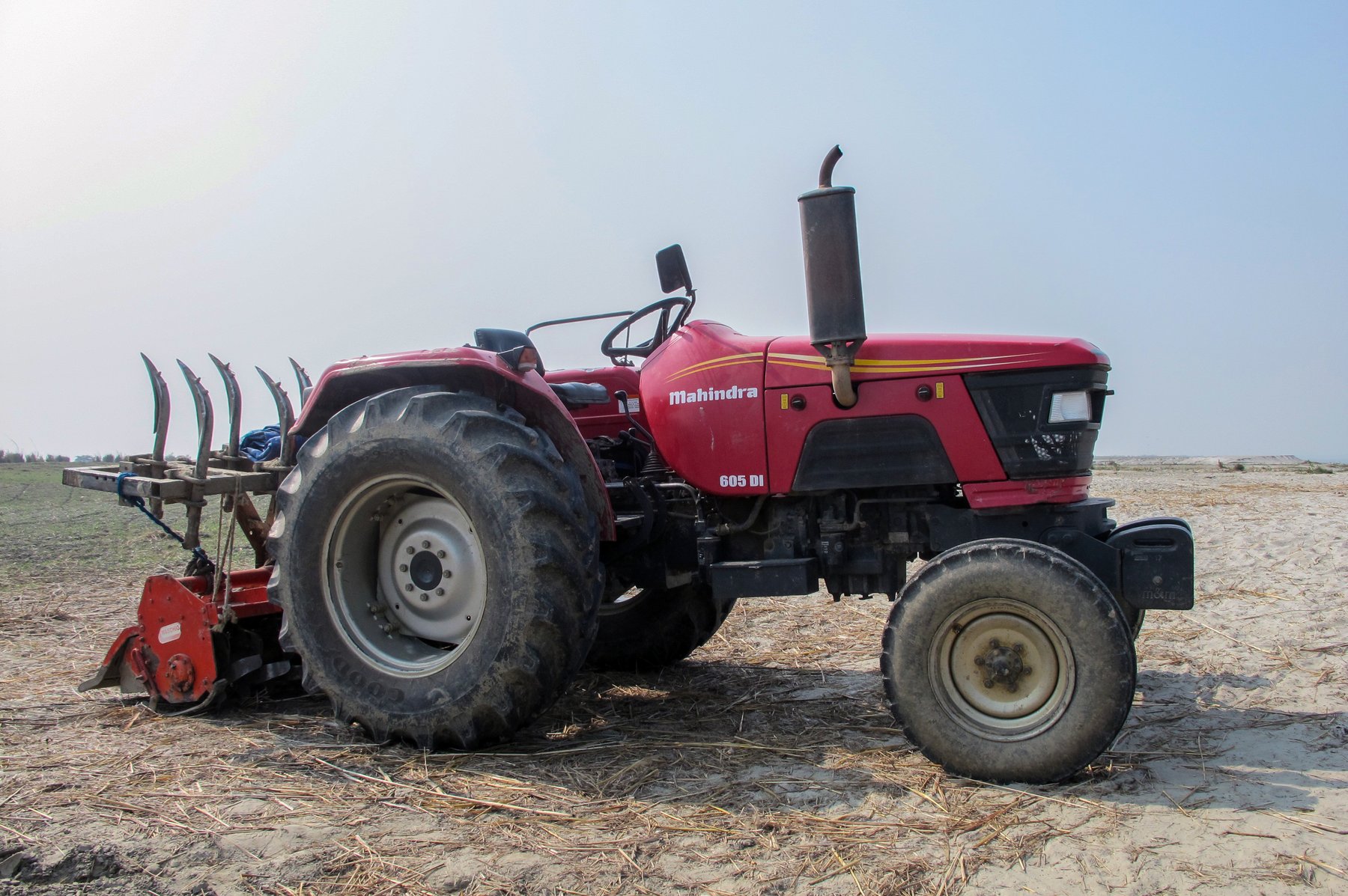 Mahindra 250