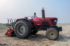 Mahindra 605-DI