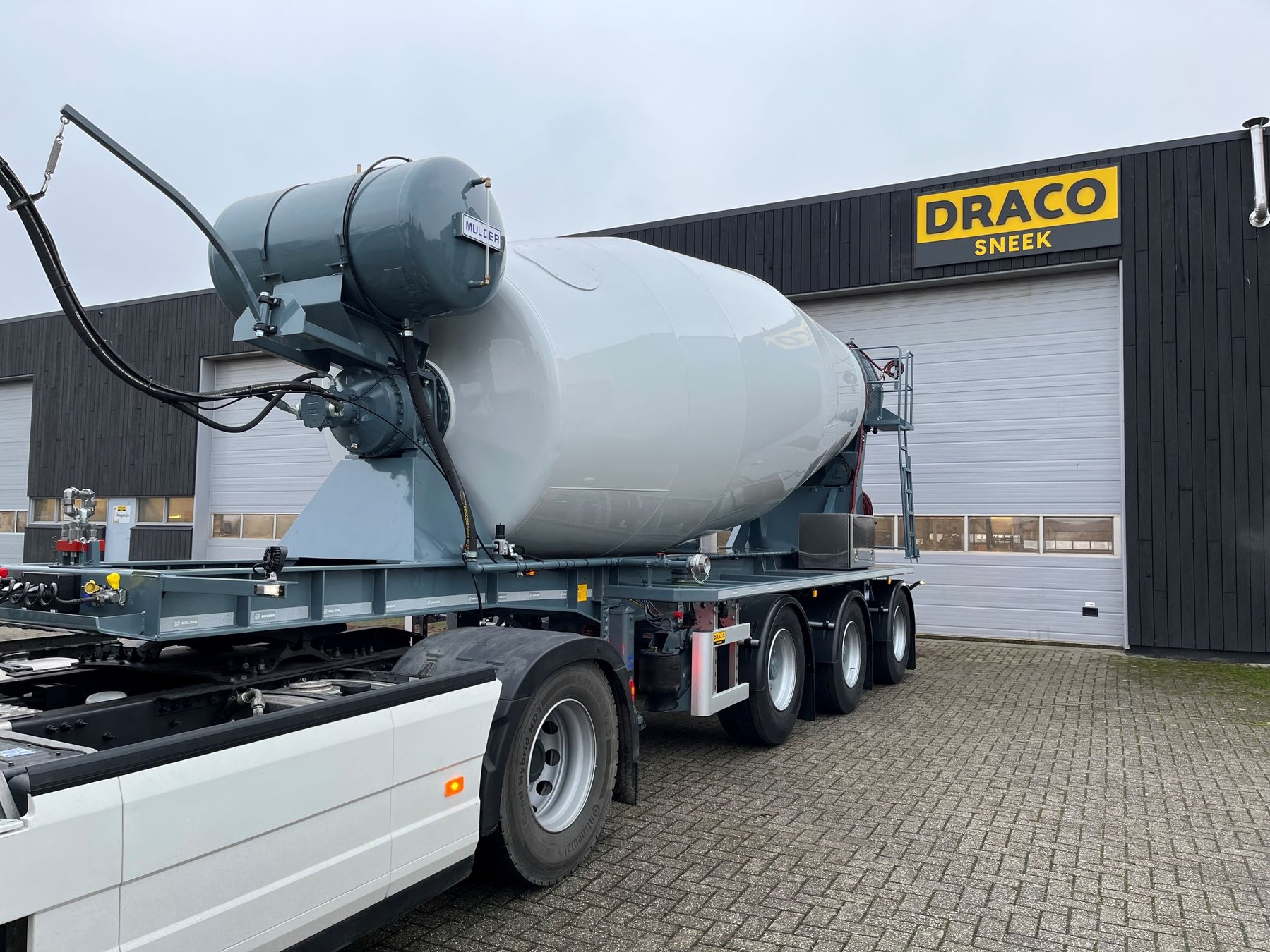 Trailer Draco BETONMIXERCHASSIS