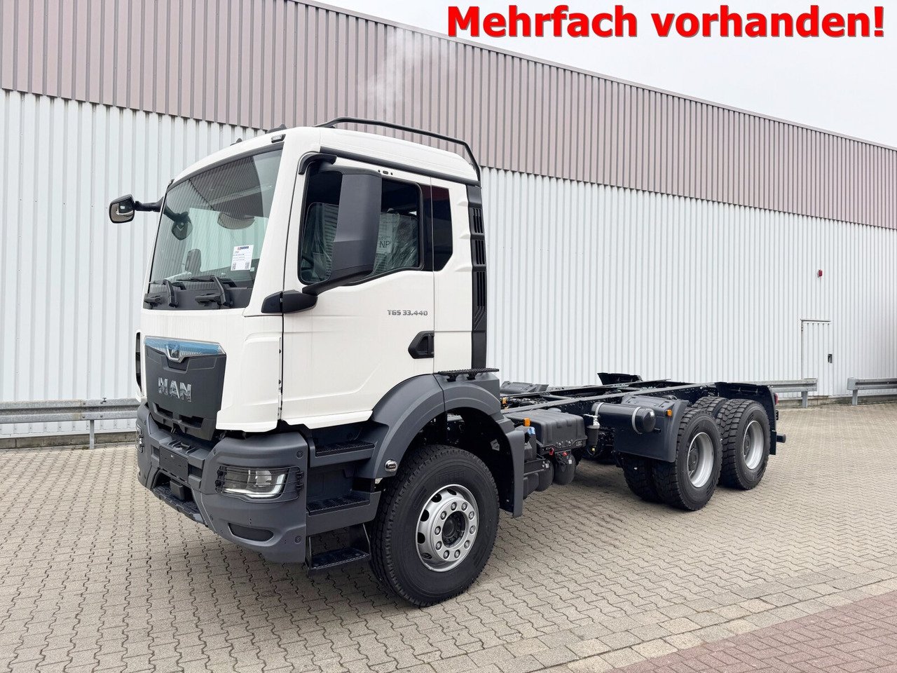 Truck MAN TGS 26.360 6x4 BB CH