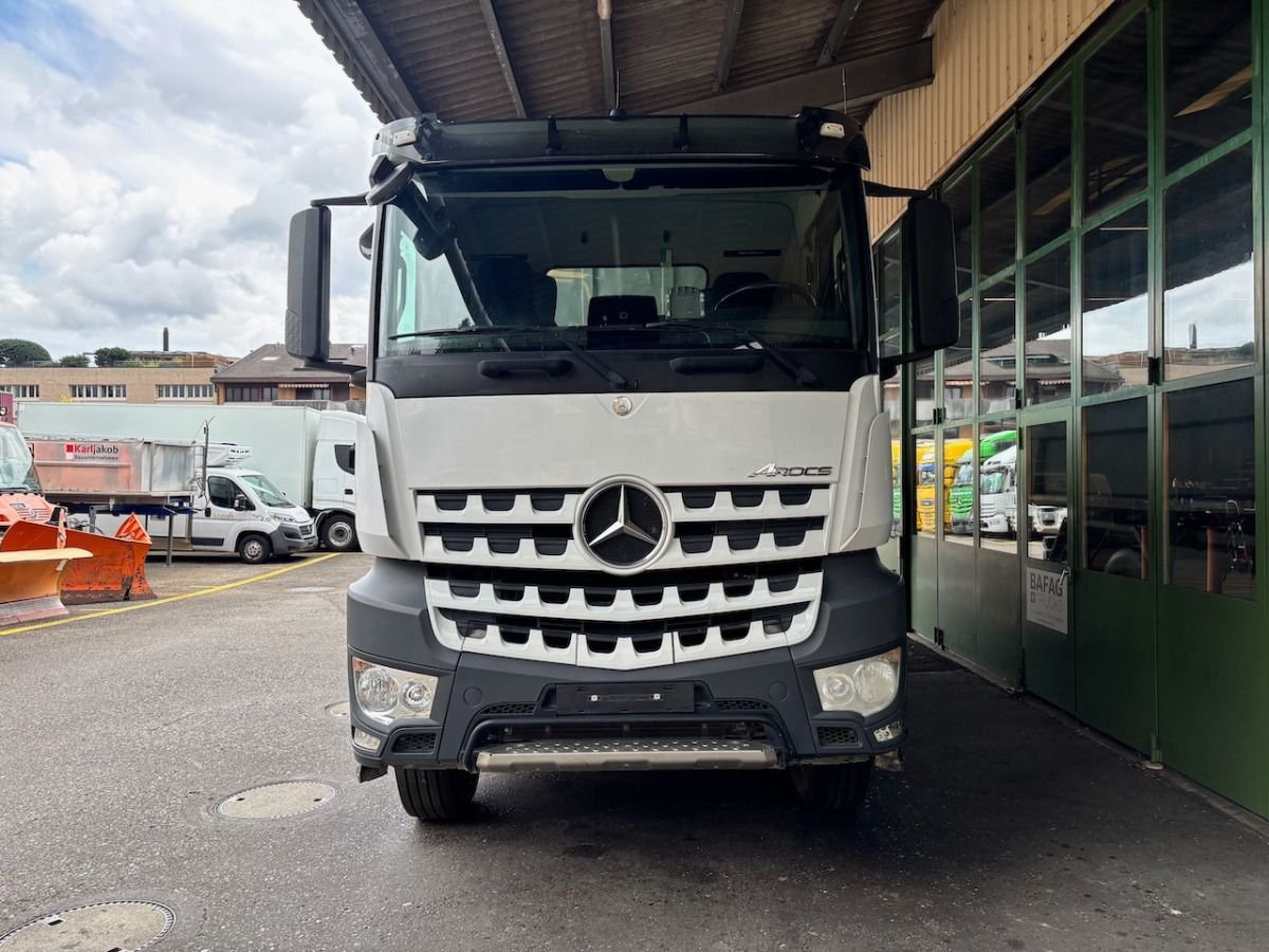 Truck Mercedes Benz AROCS 5053