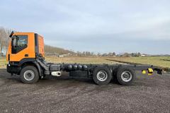 Iveco AD380TW