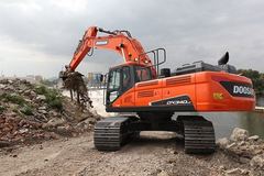 Doosan DX340LC