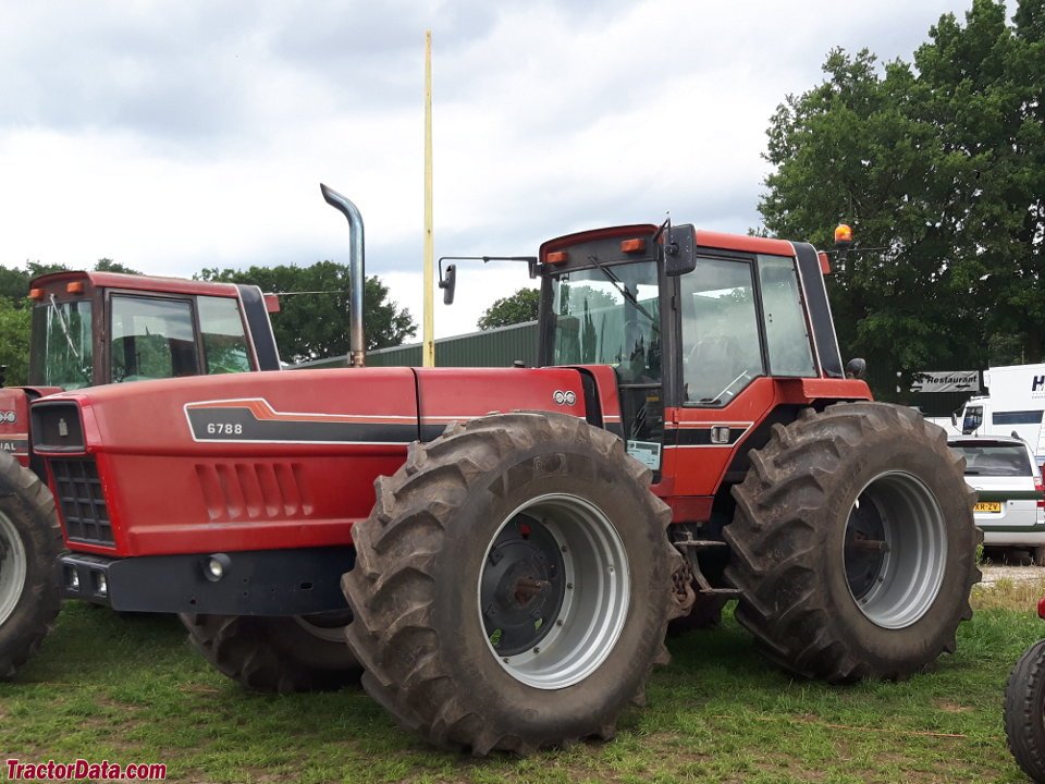 Tractor International Harvester 6788