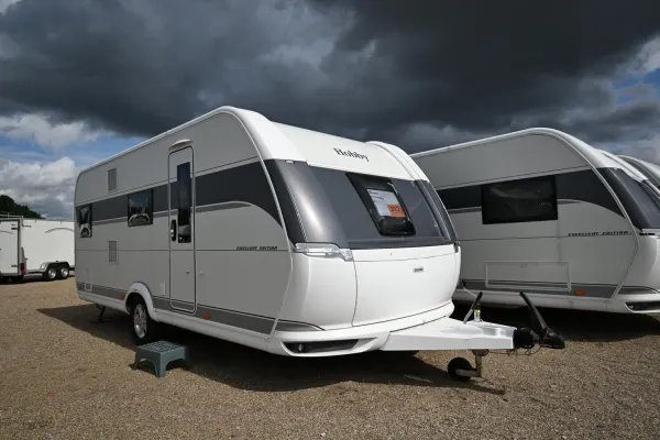 Trailer Buerstner 5322/CLUB 530 TK