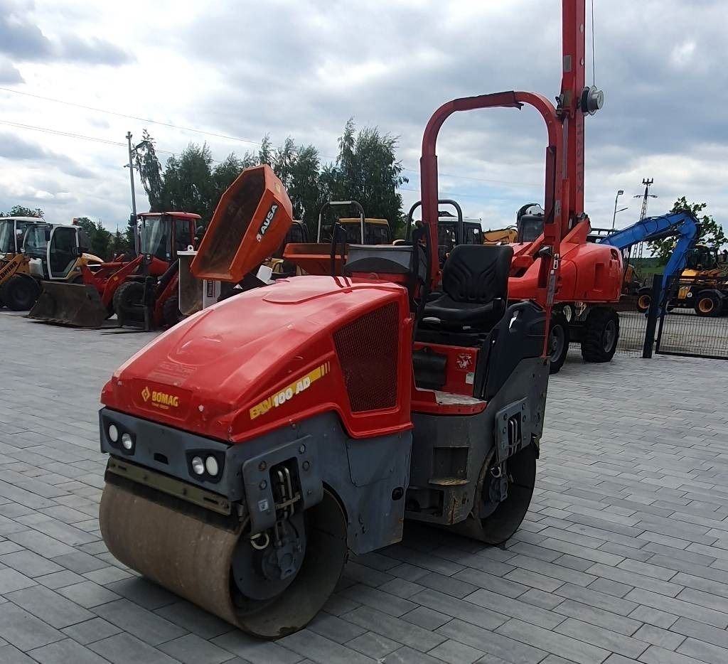 Road construction machine Bomag BW 100 AD 5