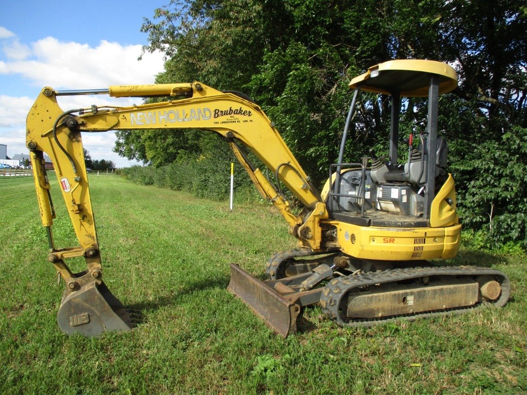 Mini excavators New Holland EH35.B