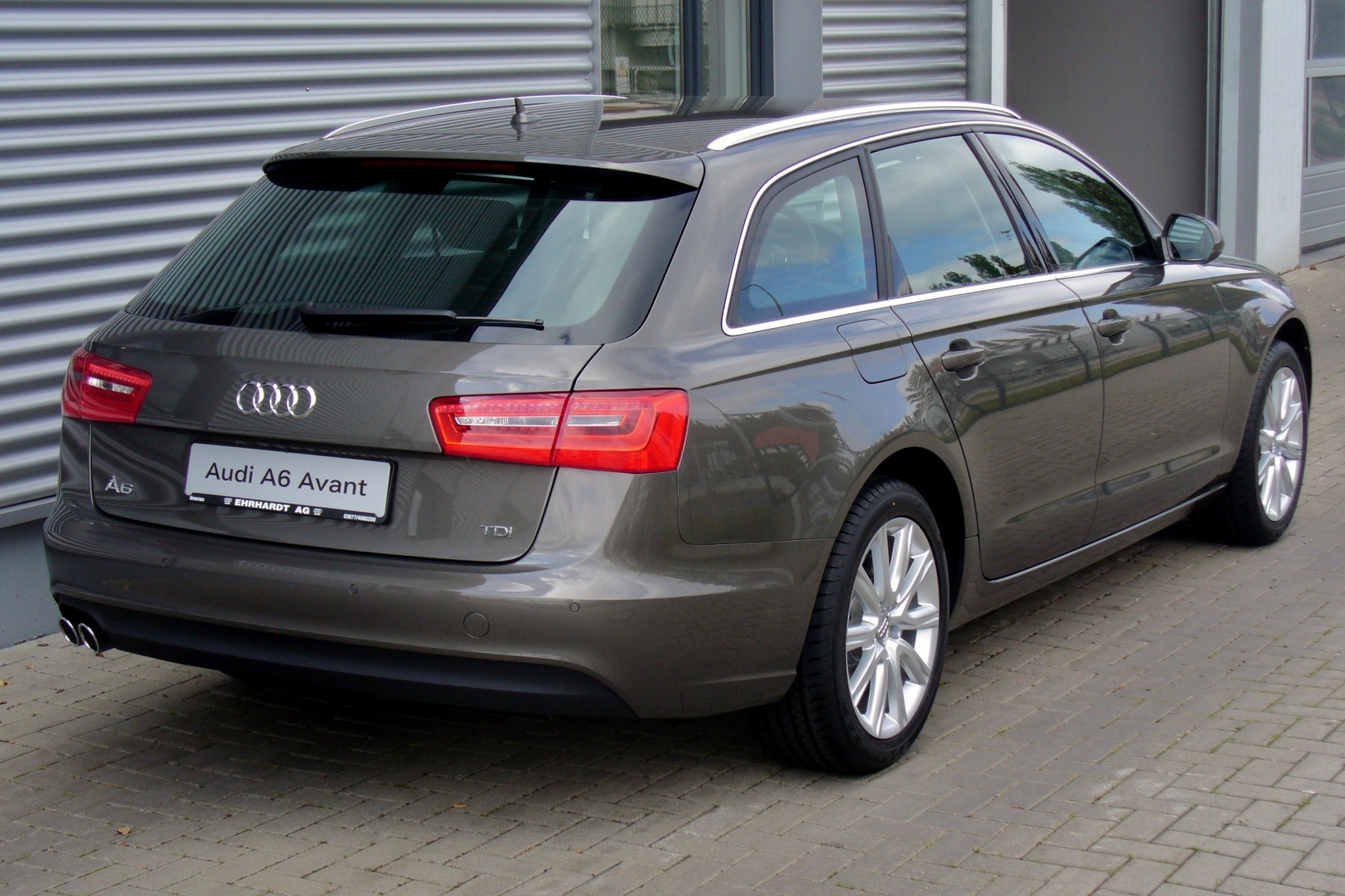 Van Audi A6 AVANT 2.0TDI AUTOM