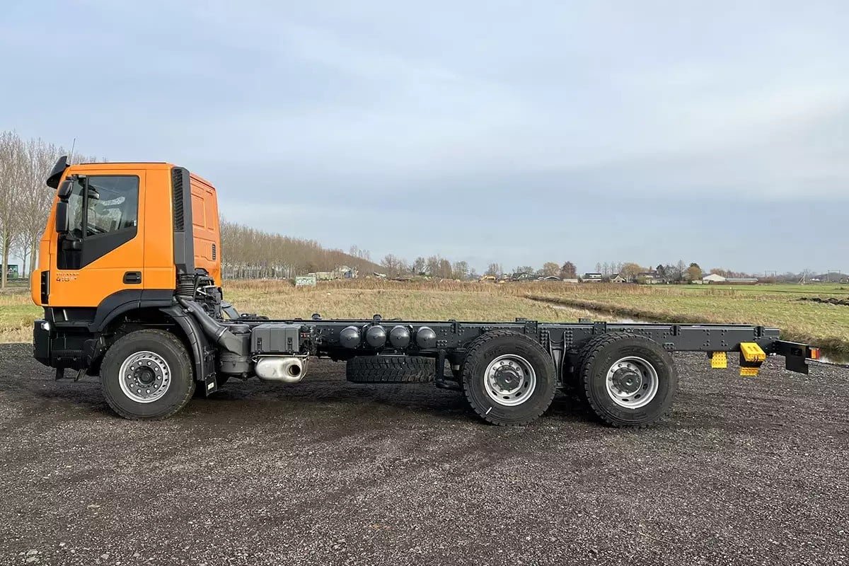 Truck Iveco AD 380TW