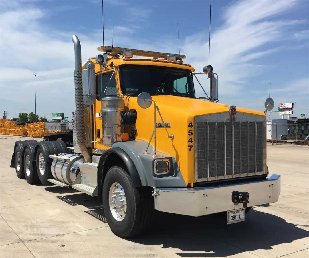 Truck Kenworth C5 Series