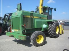 John Deere 6810