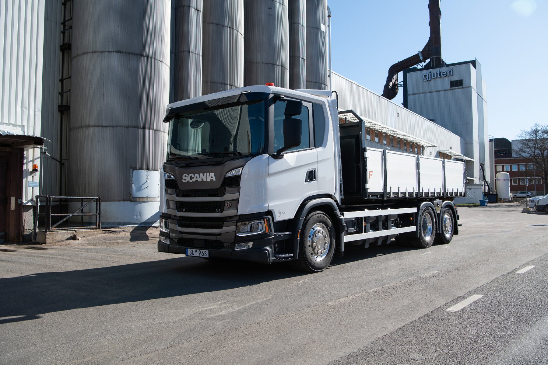 Truck Scania R 360 B6x2NB