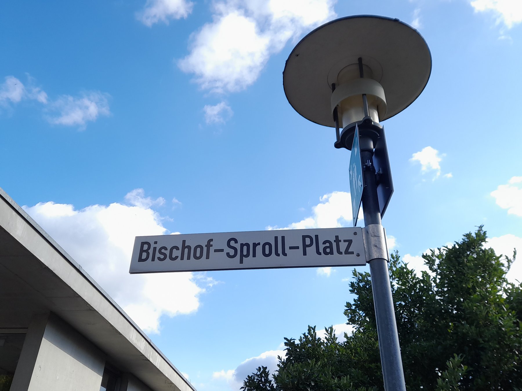 Anhänger SPROLL -