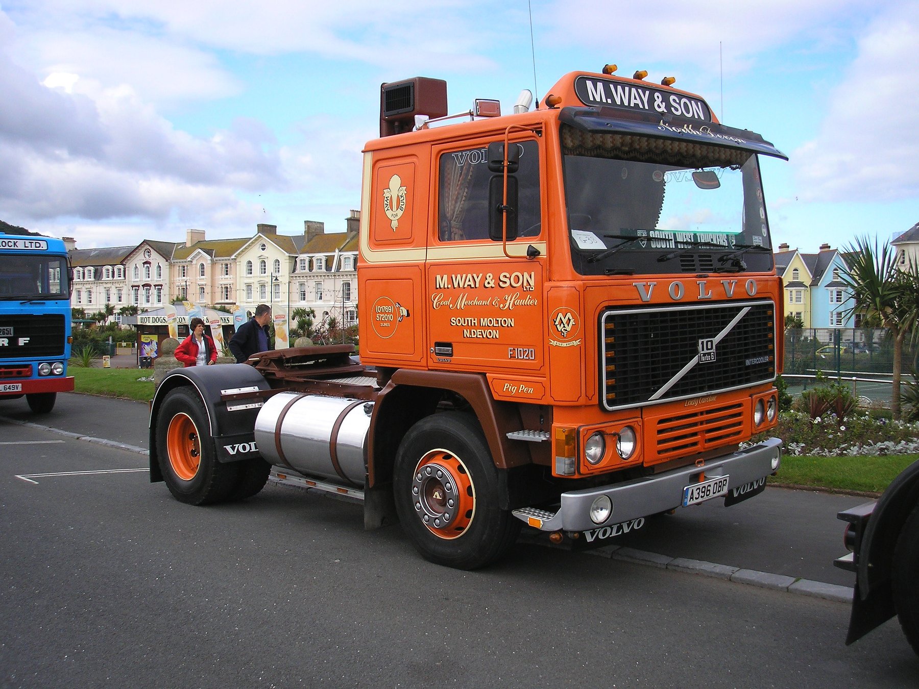 Truck Volvo F1020