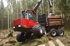 Komatsu 830.3
