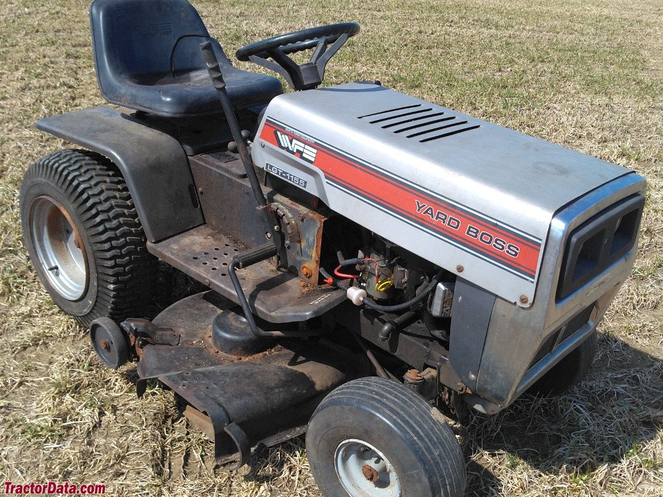Ride-on mowers White LGT-1155