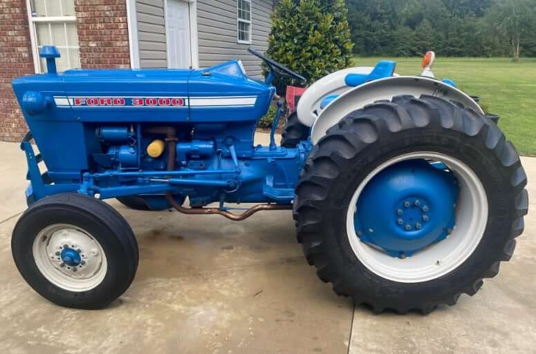 Tractor Ford 3000 V